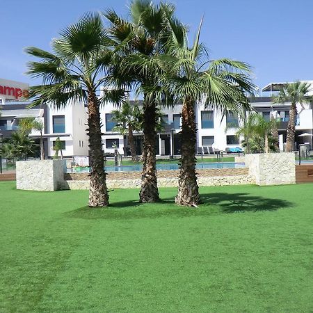 Casas Holiday - Oasis Beach Орихуела Екстериор снимка
