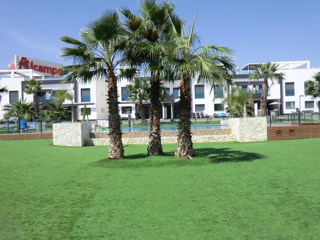 Casas Holiday - Oasis Beach Орихуела Екстериор снимка
